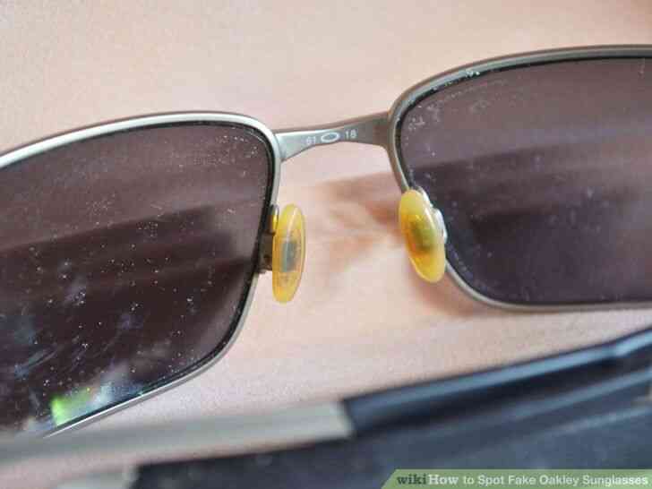 Image intitulée Repérer les Fausses Lunettes de soleil Oakley à l
